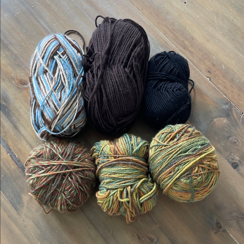 Acrylic Yarn Lot